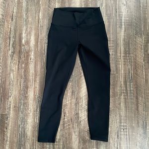 Fabletics powerhold capri leggings